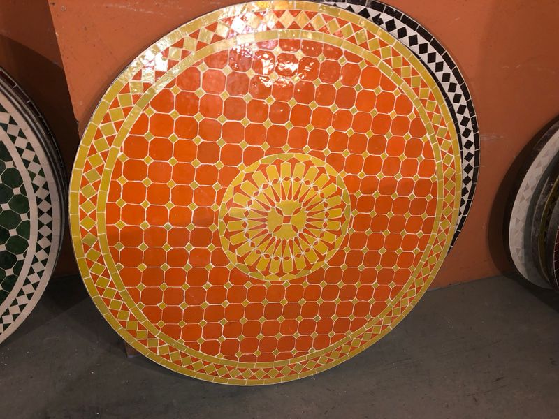 Marokkaanse Mozaiek tafel (blad) 100 cm Met Rozet Oranje-Geel Handgemaakt N 