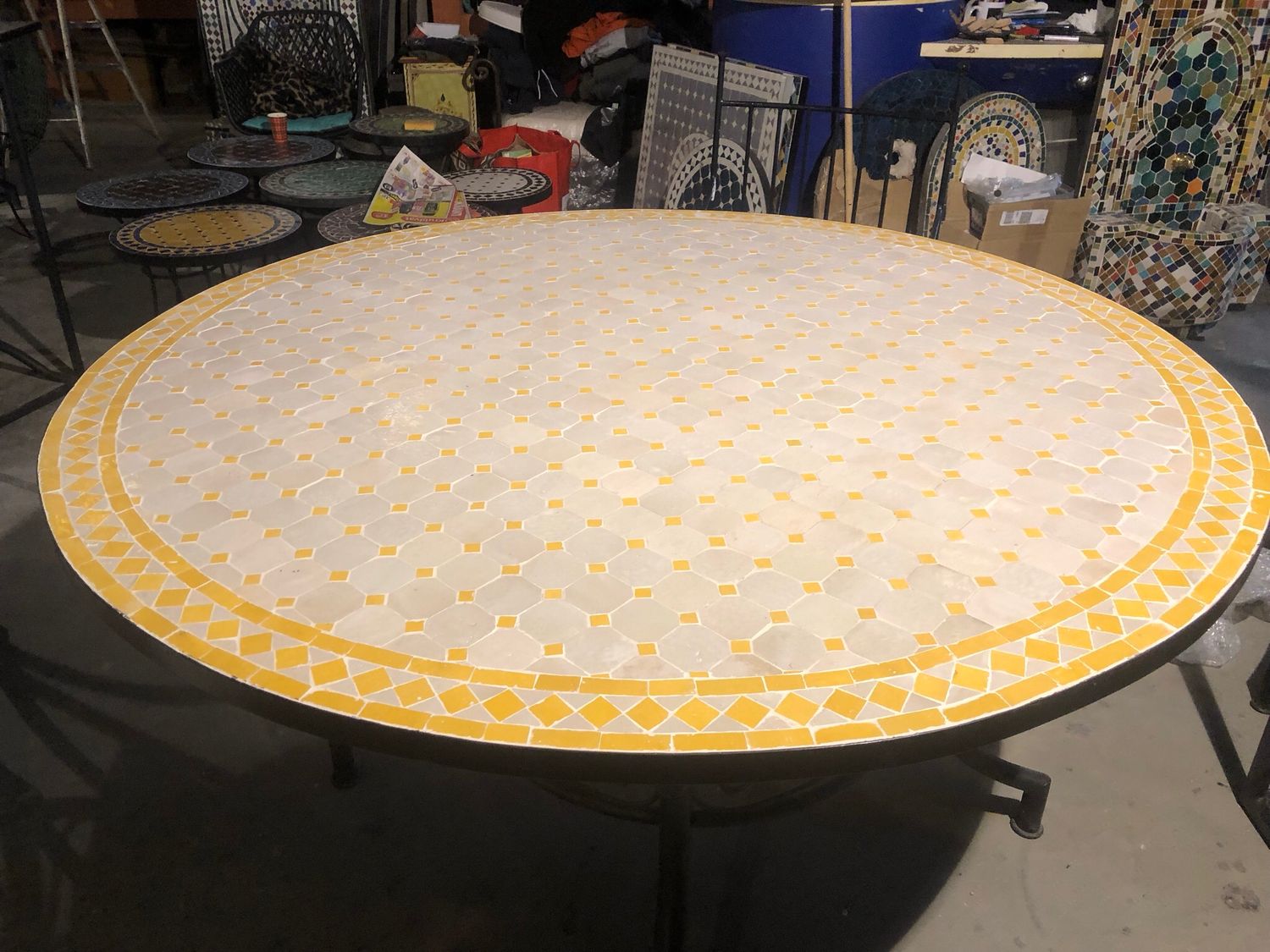 Marokkaanse Mozaiek tafel (blad)140 cm  Creme-Geel