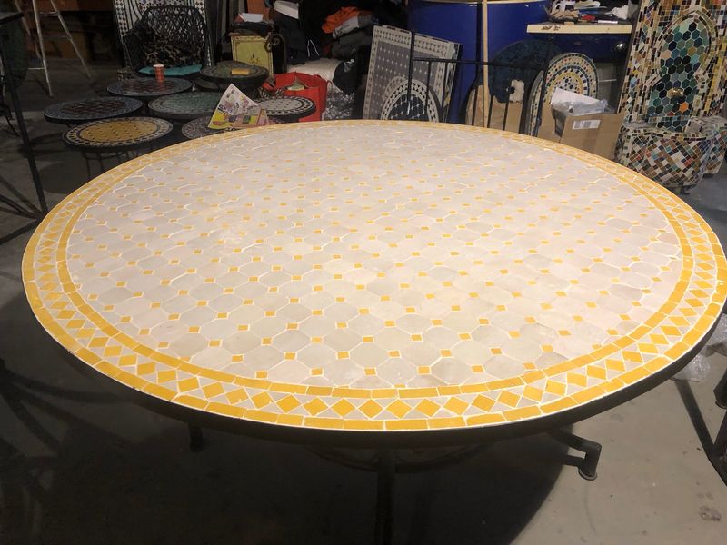 Marokkaanse Mozaiek tafel (blad)140 cm  Creme-Geel Marokkaanse Mozaiek tafel (blad)140 cm  Creme-Geel