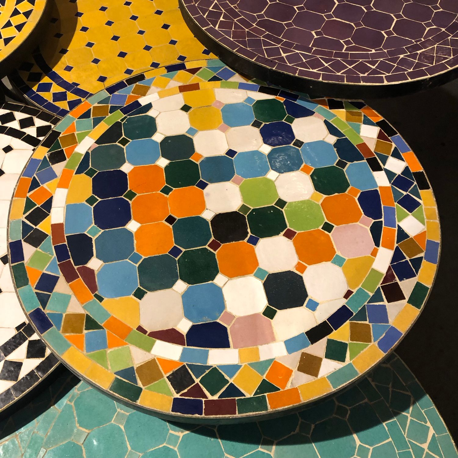 Marokkaanse Mozaiek tafel (blad) 60 cm Multicolor Handgemaakt — detail 7