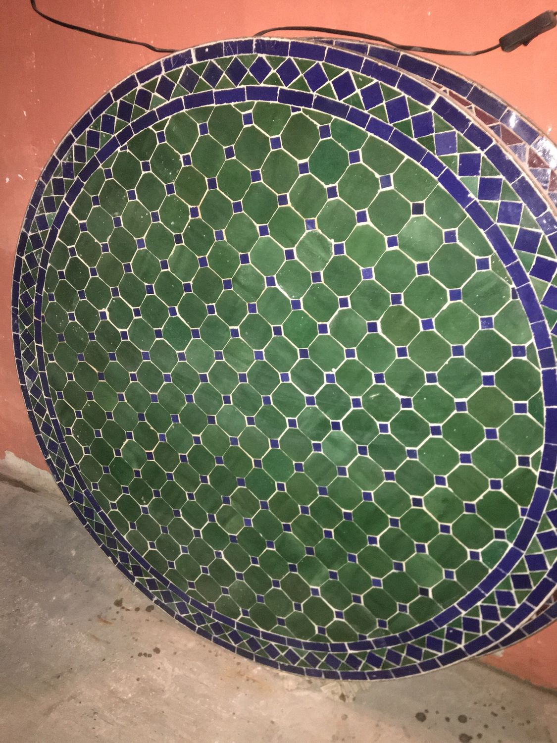 Marokkaanse Mozaiek tafel (blad) 100 cm Groen-Blauw Handgemaakt — detail 2