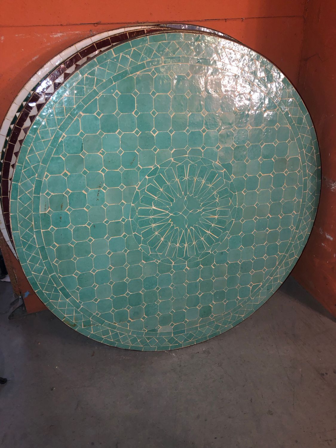 Marokkaanse Mozaiek tafel (blad) Met ROZET Zeegroen Uni — detail 3