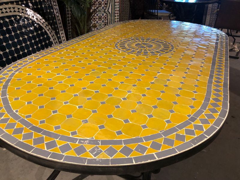 Marokkaanse Mozaiektafel 180 cm Ovaal Inclusief Beste Onderstel en Afwerking ! Marokkaanse Mozaiektafel 180 cm Ovaal Inclusief Beste Onderstel en Afwerking !