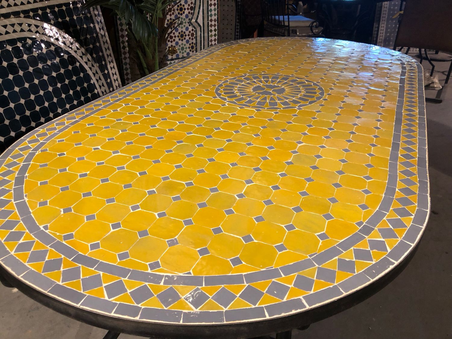 Marokkaanse Mozaiektafel 180 cm Ovaal Inclusief Beste Onderstel en Afwerking ! — detail 5