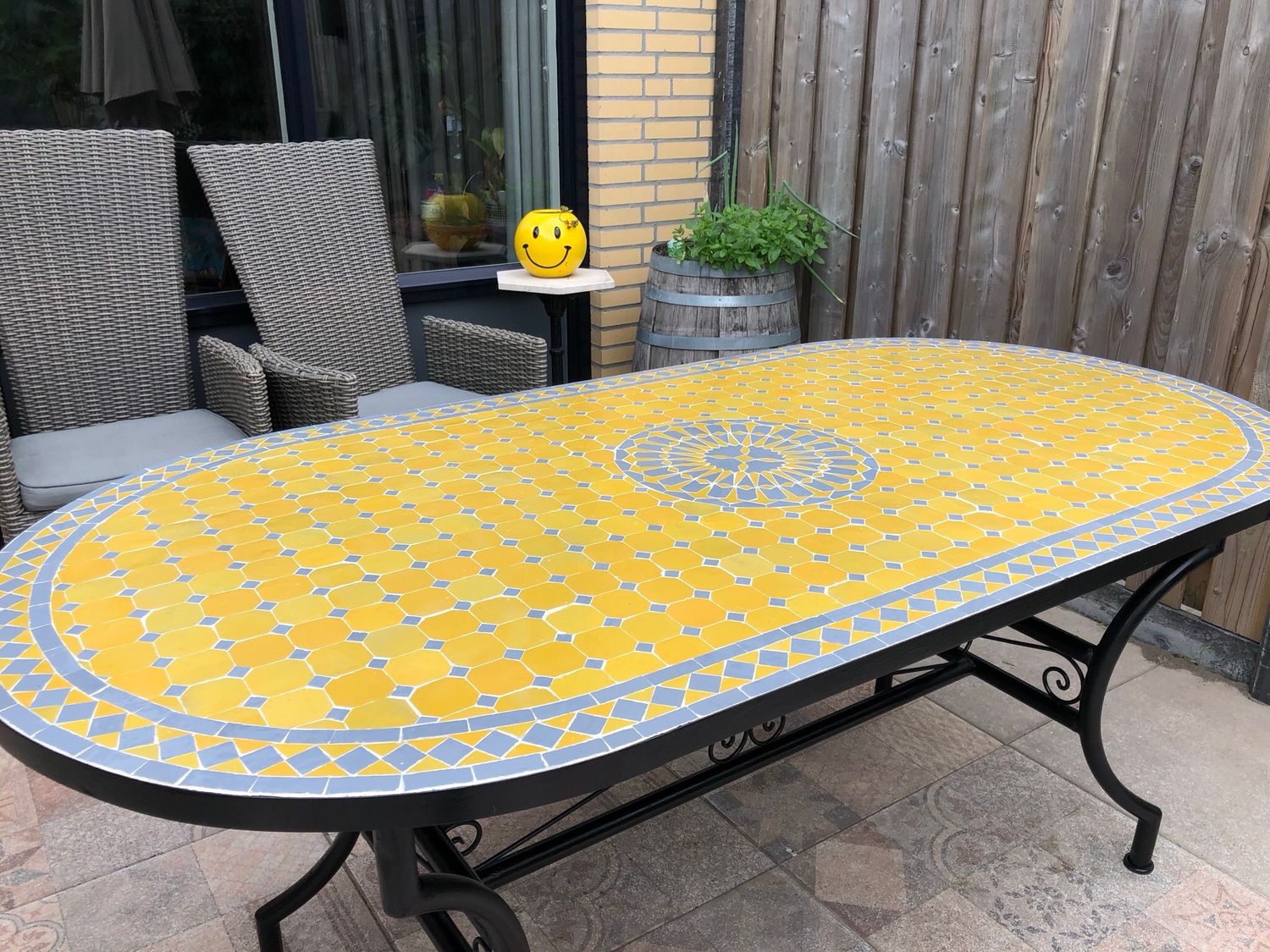 Marokkaanse Mozaiektafel 180 cm Ovaal Inclusief Beste Onderstel en Afwerking ! — detail 2