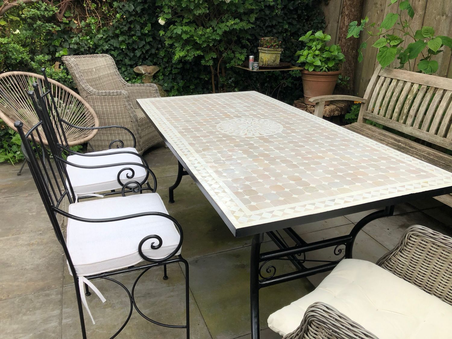 Marokkaanse Mozaiektafel 180 cm Gëemailleerd Inclusief Beste Onderstel en Afwerking ! — detail 2