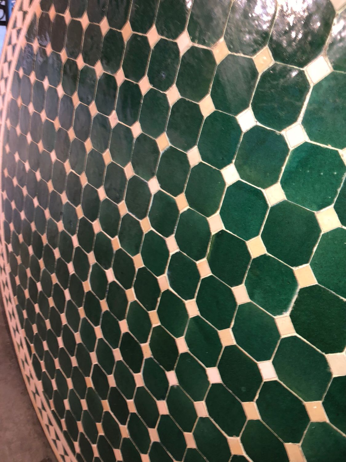 Marokkaanse Mozaiek tafel (blad) 100 cm Groen-creme Handgemaakt nw — detail 2