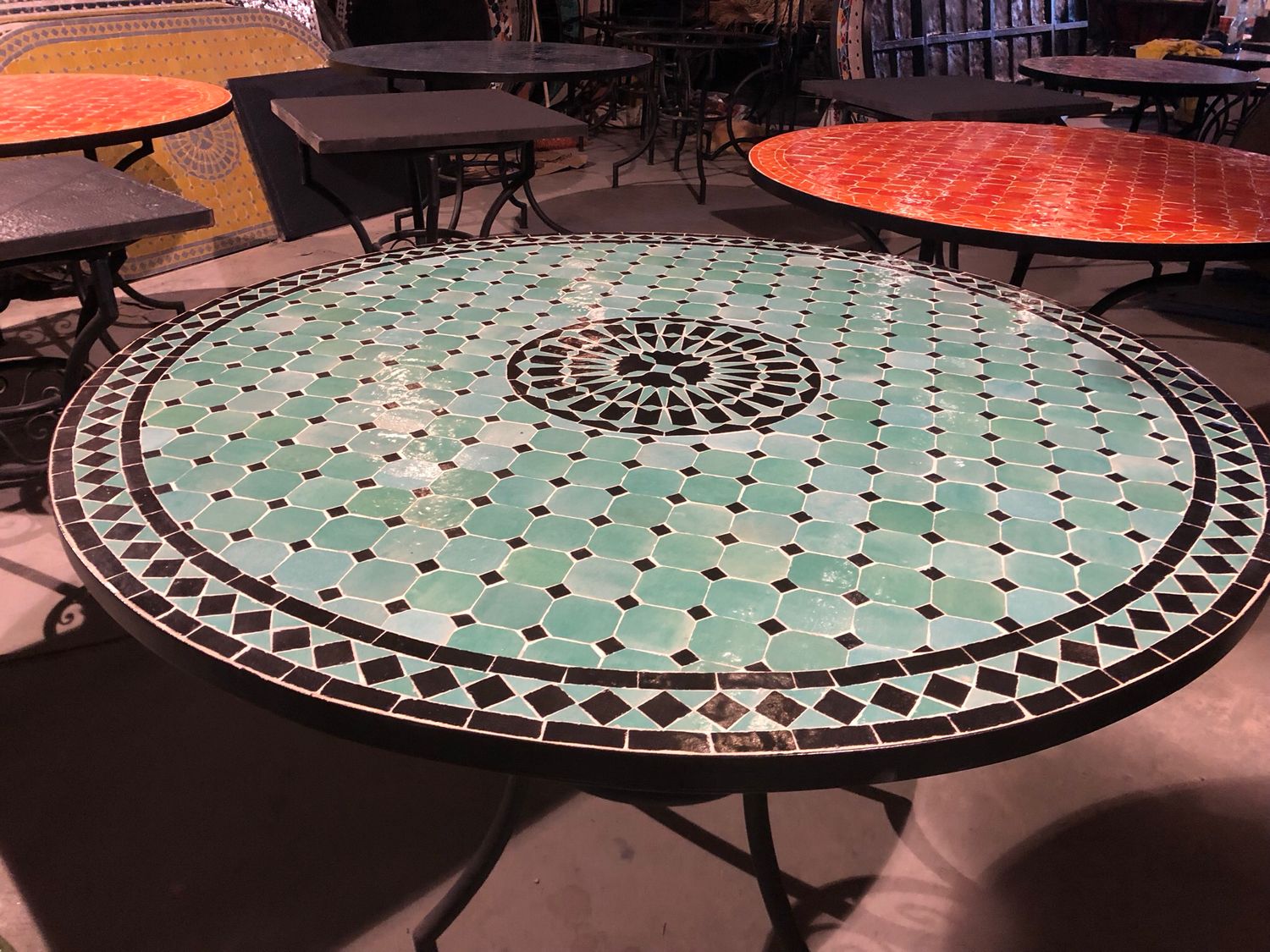 Marokkaanse Mozaiek tafel (blad) Met ROZET  120 cm Zeegroen- Zwart