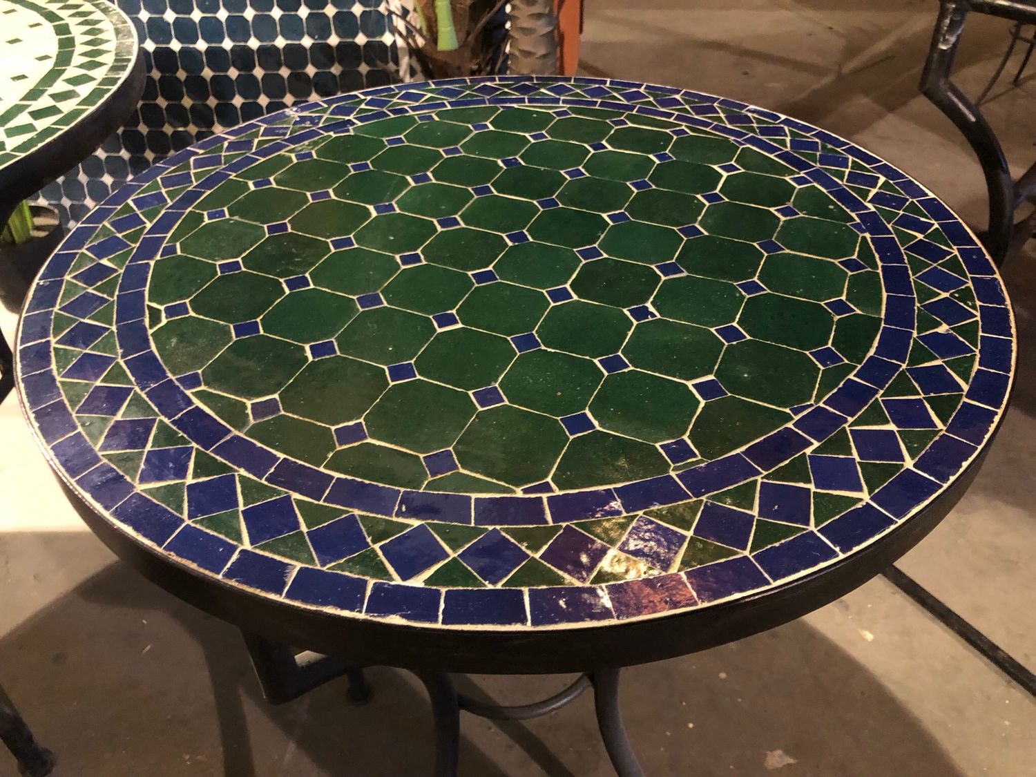 Marokkaanse Mozaiek tafel (blad) 60 cm Groen-Blauw Handgemaakt — detail 2