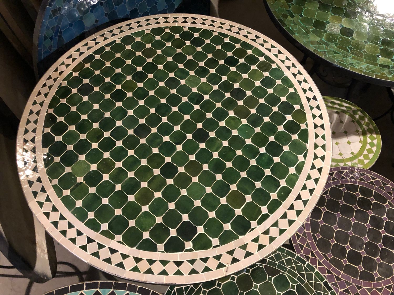 Marokkaanse Mozaiek tafel (blad) 100 cm Tamegroute groen-Crème Handgemaakt N — detail 4