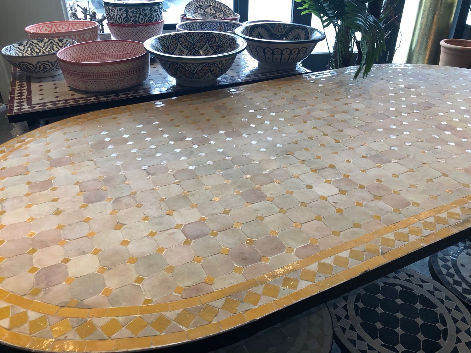Marokkaanse Mozaiek tafel (blad) 200x100 cm Ovaal Terracotta-Geel Lichtgewicht / 45 KG — detail 4