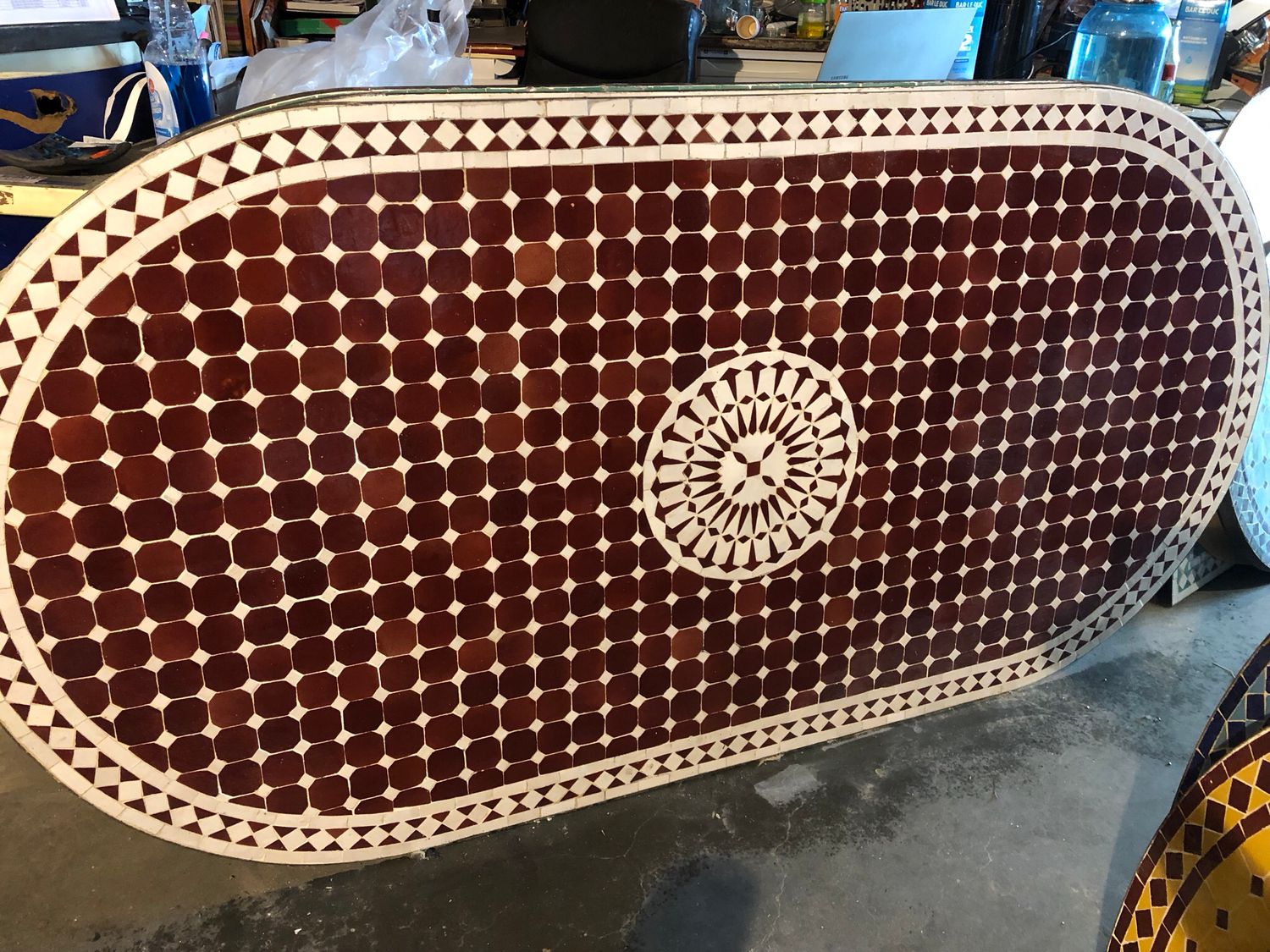 Marokkaanse Mozaiek tafel (blad) Met ROZET 200x100 cm Ovaal  Bordeaux rood-Wit/ Lichtgewicht  / 45 KG