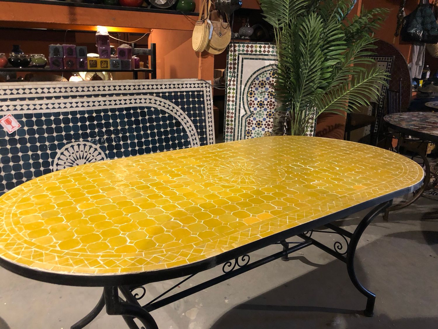 Marokkaanse Mozaiektafel 180 cm Ovaal Inclusief Beste Onderstel en Afwerking ! — detail 3