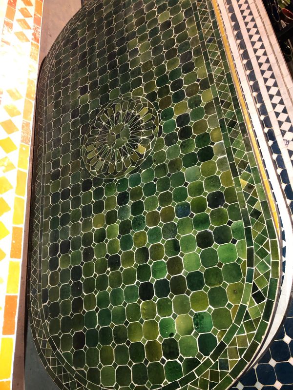 Marokkaanse Mozaiektafel 180 cm Ovaal Inclusief Beste Onderstel en Afwerking !