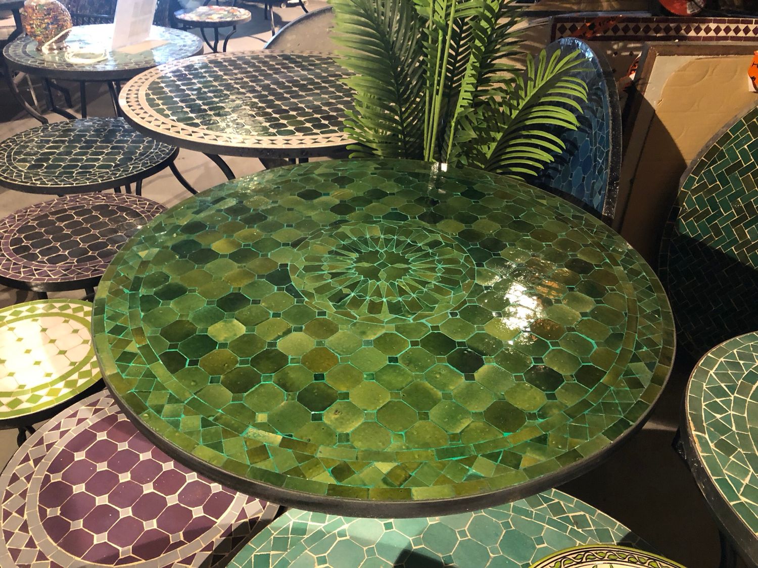 Marokkaanse Mozaiek tafel (blad) Met ROZET 100 cm Tamegroute-Groen / Groene voeg Marokkaanse Mozaiek tafel (blad) Met ROZET 100 cm Tamegroute-Groen / Groene voeg