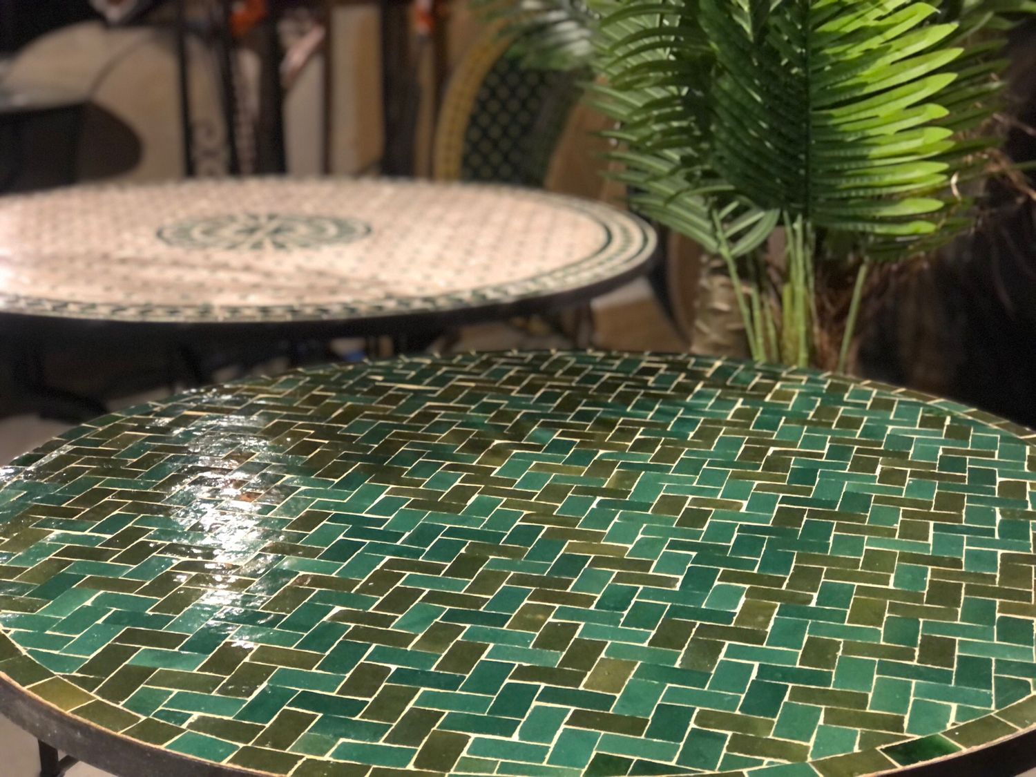 Marokkaanse Mozaiek tafel (blad) 100 cm Groen- Olijfgroen Visgraat Handgemaakt