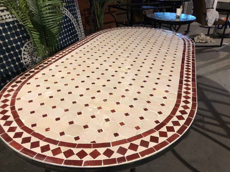 Handgemaakte Marokkaanse Mozaiek tafel (blad) - 160 x 80 cm Ovaal creme rood Handgemaakt Handgemaakte Marokkaanse Mozaiek tafel (blad) - 160 x 80 cm Ovaal creme rood Handgemaakt