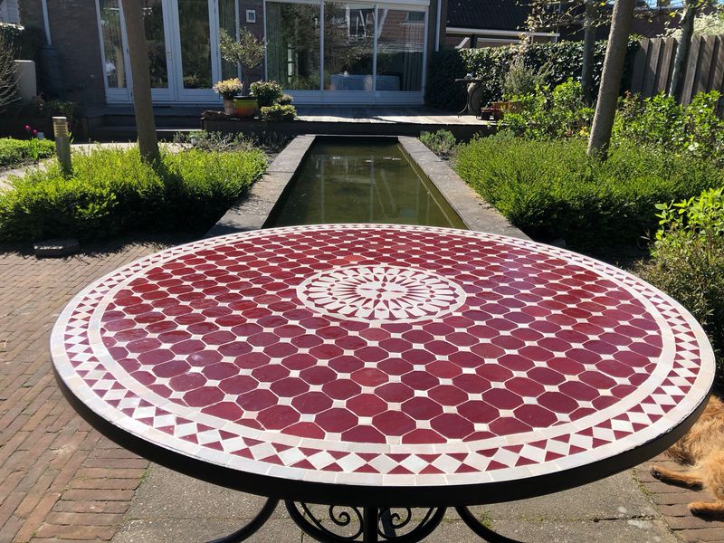 Marokkaanse Mozaiek tafel (blad) Met ROZET Bordeaux rood-Creme 120 cm Nw Marokkaanse Mozaiek tafel (blad) Met ROZET Bordeaux rood-Creme 120 cm Nw