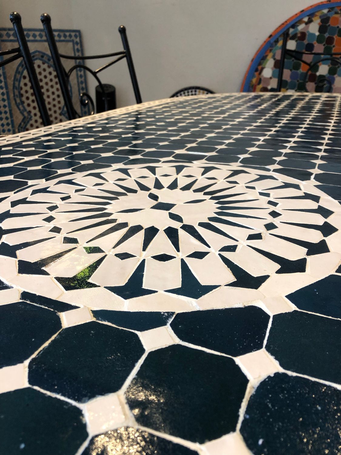 Marokkaanse Mozaiektafel 280 cm Ovaal Tamegroute Groen Inclusief Beste Onderstel en Afwerking ! — detail 7