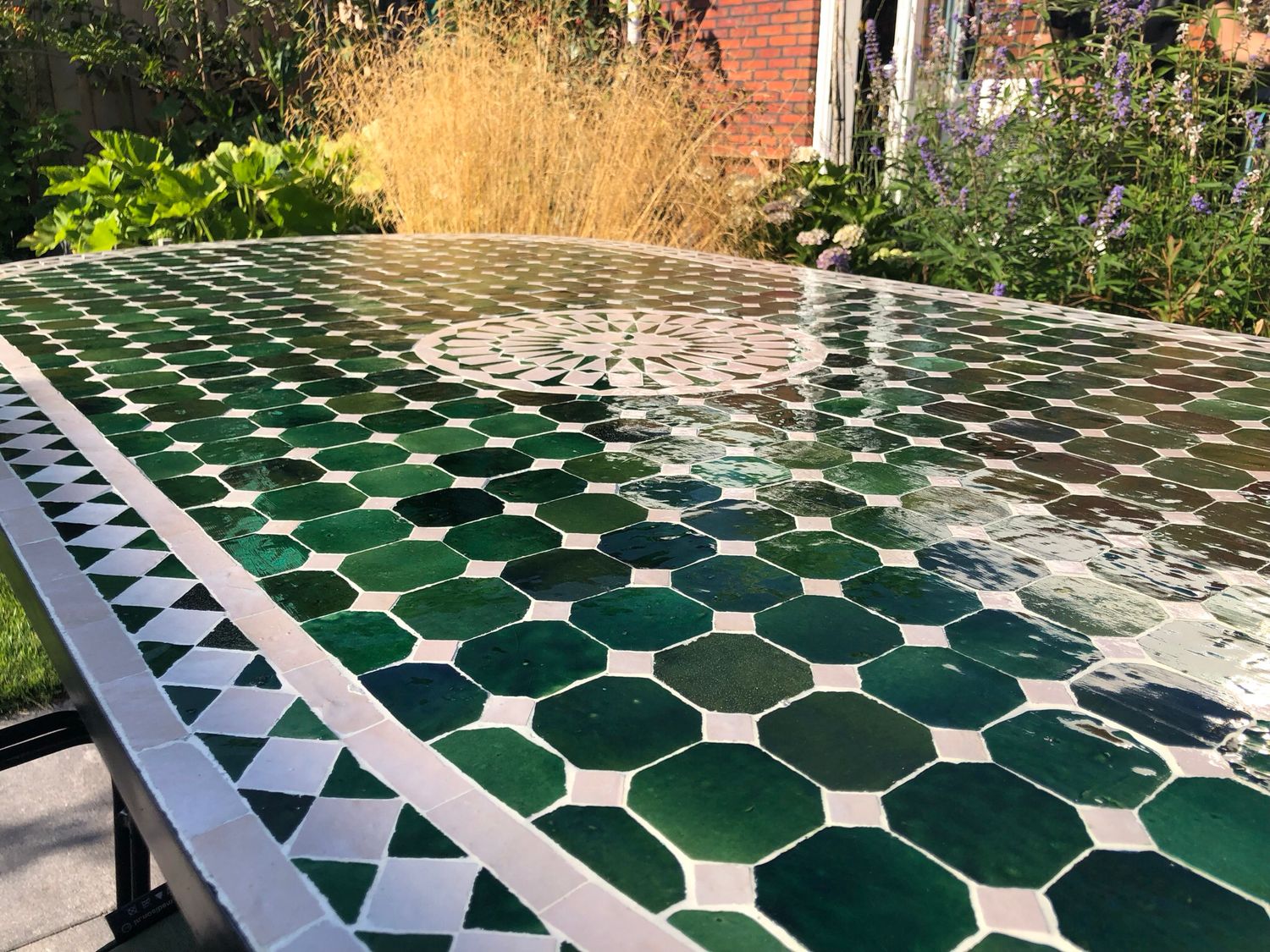 Marokkaanse Mozaiek tafel (blad) Met ROZET 200x100 cm Ovaal Tamegroute Groen-Creme / Lichtgewicht / 45 KG — detail 2