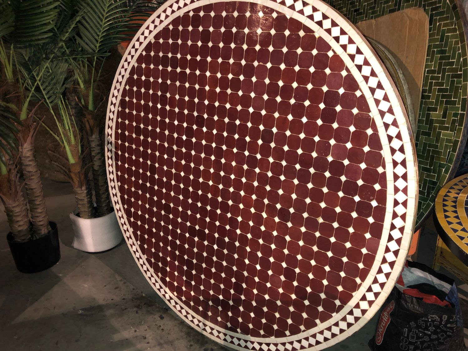 Marokkaanse Mozaiek tafel (blad)140 cm Bordeauxrood-Wit Marokkaanse Mozaiek tafel (blad)140 cm Bordeauxrood-Wit