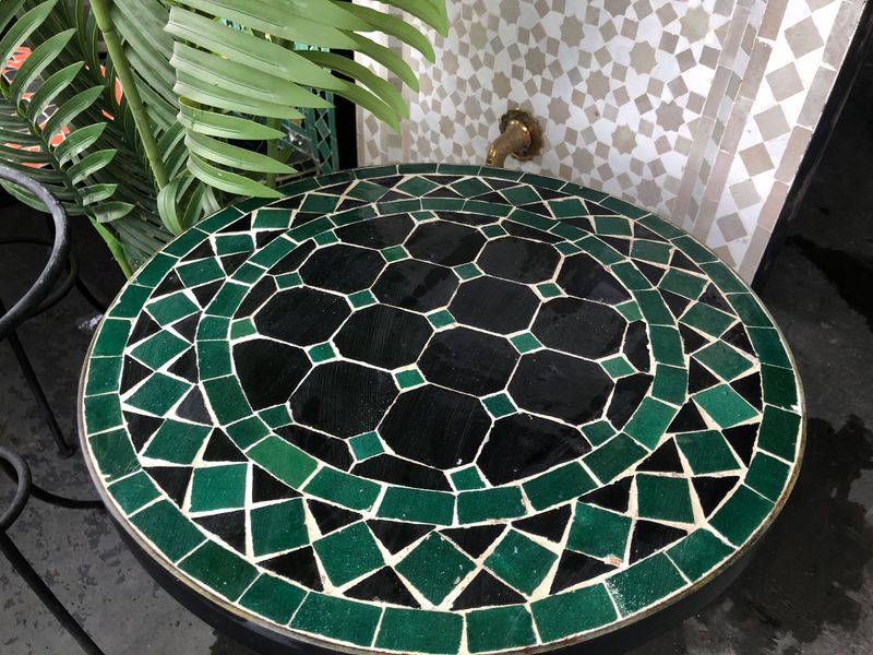 Marokkaanse Mozaiektafel (blad) 40 cm Zwart-Groen Handgemaakt Marokkaanse Mozaiektafel (blad) 40 cm Zwart-Groen Handgemaakt