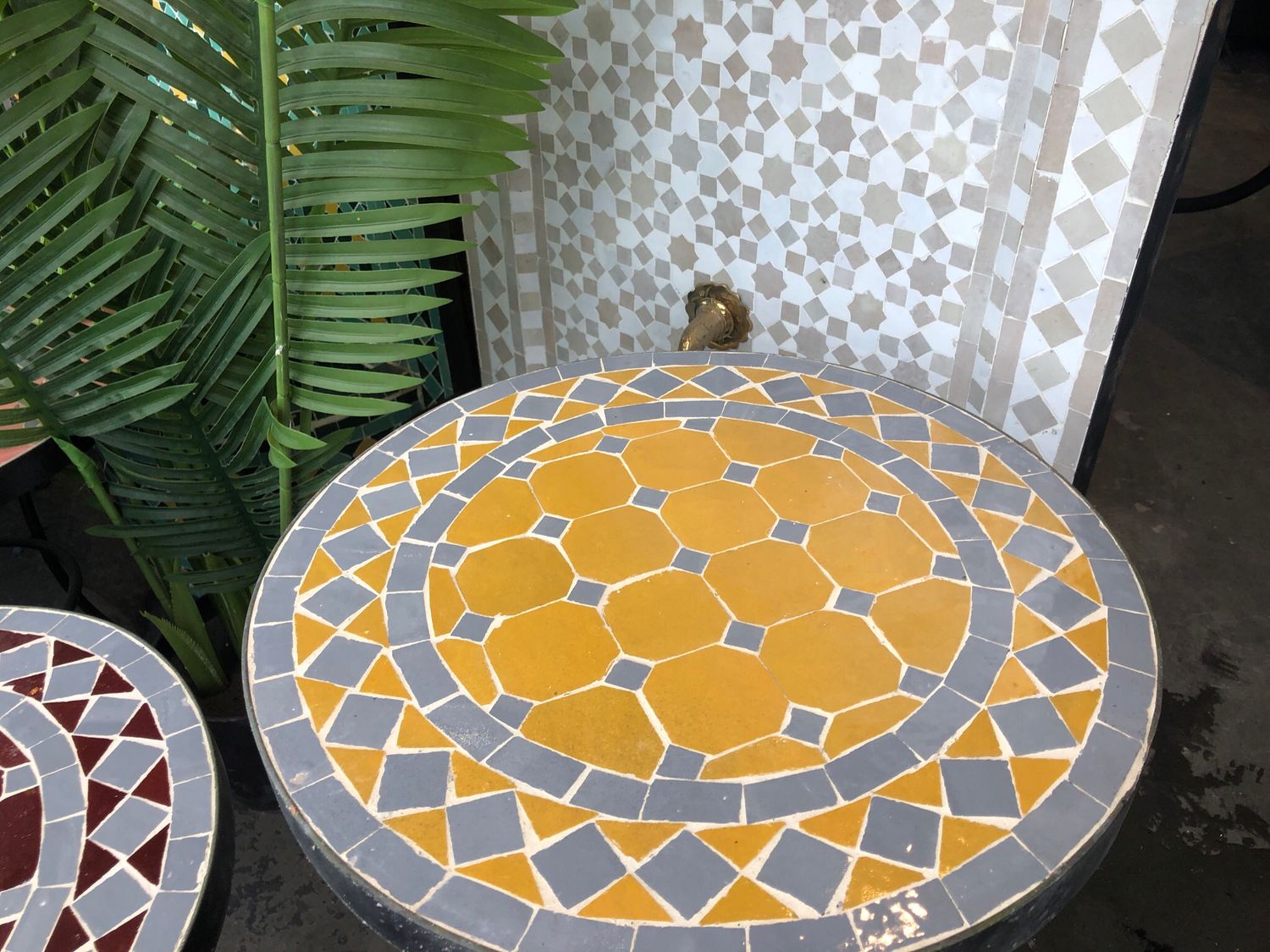 Marokkaanse Mozaiektafel (blad) 40 cm Geel-Grijs Handgemaakt Marokkaanse Mozaiektafel (blad) 40 cm Geel-Grijs Handgemaakt