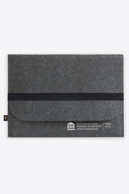 Halfar ModernClassic L laptop sleeve