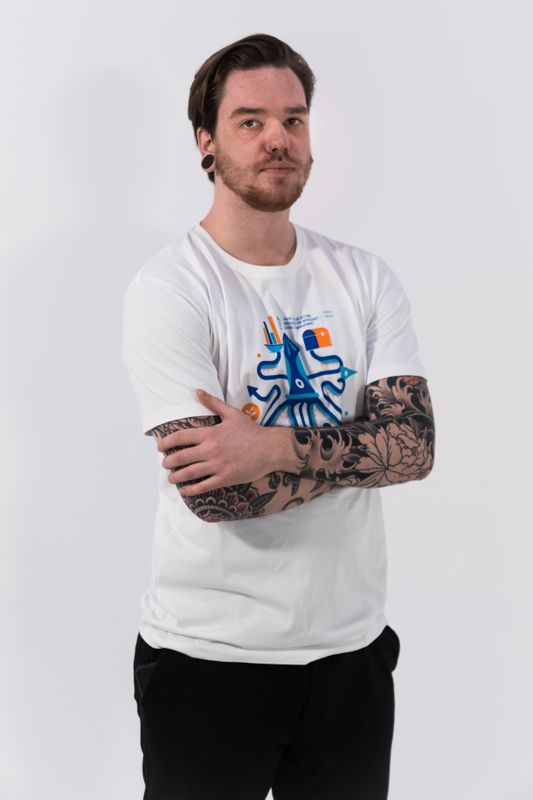 T-Shirt feat. Madame Marilou - men
