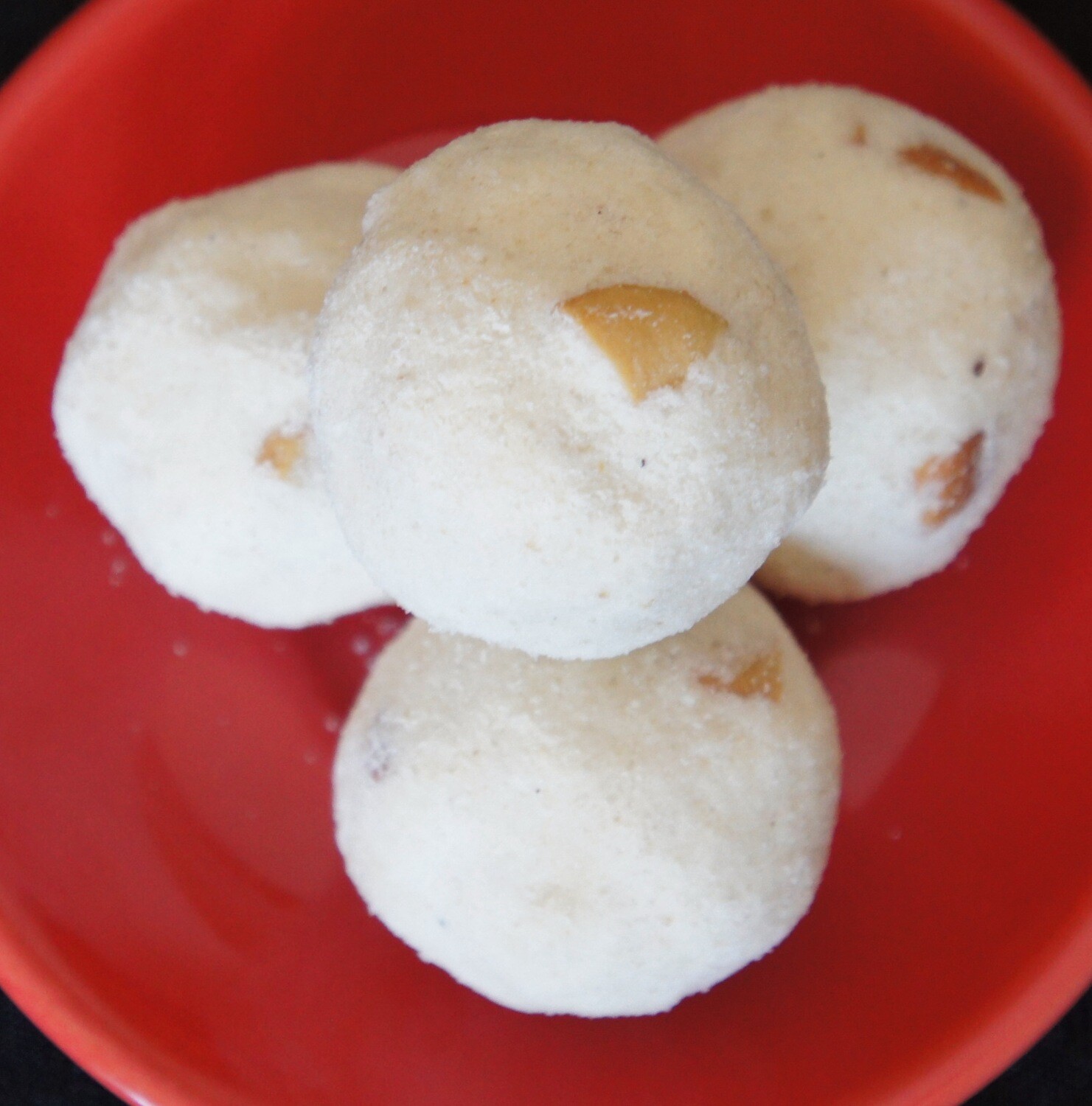 Rava Ladoo