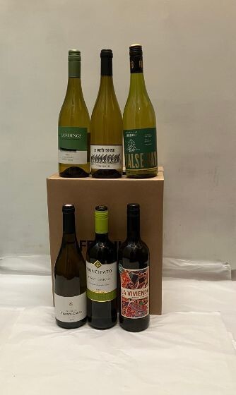 Wine selection box outlet