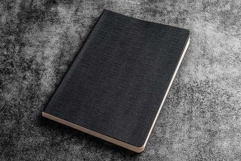 Everyday Blank Notebook - Tomoe River Paper - 400 Pages - A5 Size