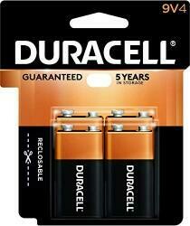 Duracell Coppertop 9V Alkaline Batteries | Long Lasting, All-Purpose 9 Volt Battery | 4 Count