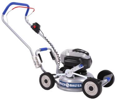 HM 46 A Akku ohne Akku
46 cm Schnittbreite, B&S Motor Powerhead, zzgl. Akku und Ladegerät, Starknopf am Holm, 1-Gang Radantrieb zuschaltbar, 3,2 km/h Geschwindigkeit Gewicht: 30 kg, Flächenempf. 500m²