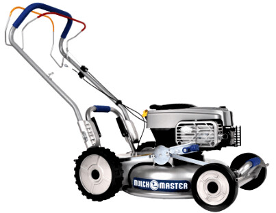 PM 46 A B&S
46 cm Schnittbreite, B&S Motor Serie 850, 4-Takt mit 3,2 kW bei 2800 U/min, Seilzug, 1-Gang Radantrieb zuschaltbar, 3,2 km/h Geschwindigkeit, inkl. ABS, Gewicht: 40 kg, Flächenempf. 2000m²