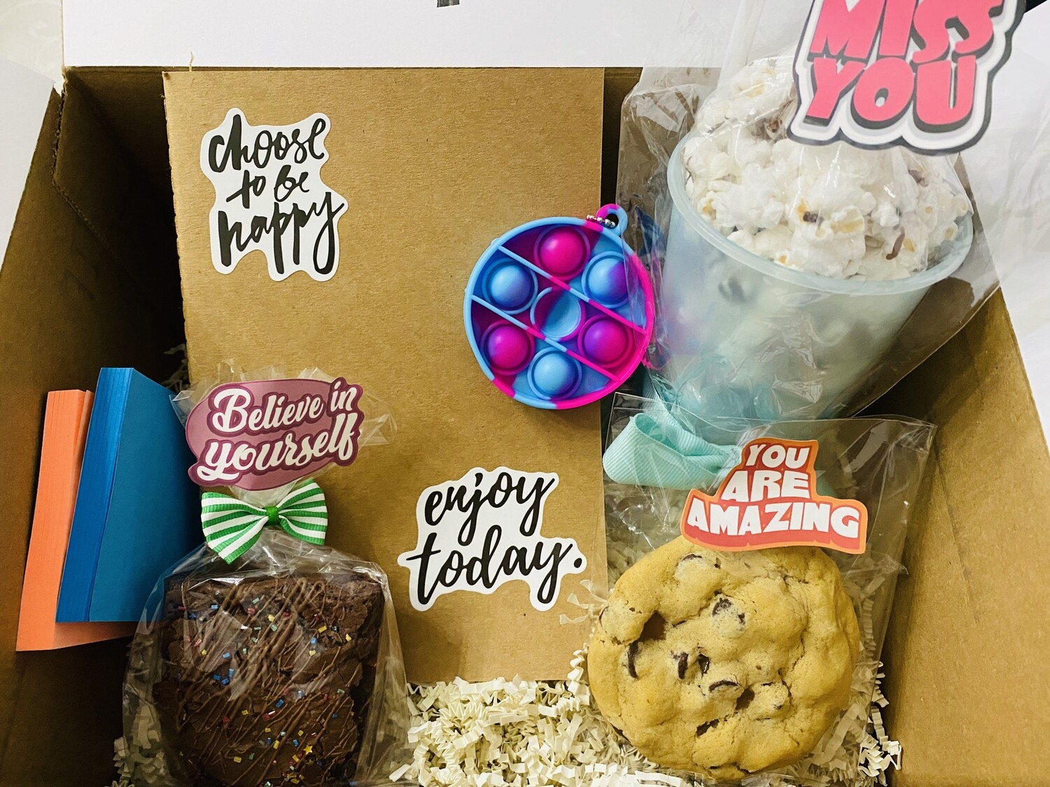 Ready-to-Mail Goodie Box