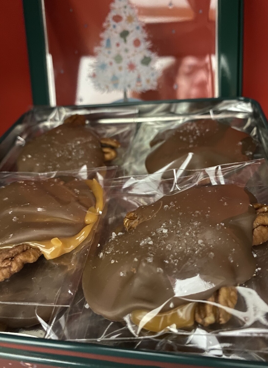 Caramel Pecan Turtles with Sea Salt - 1 Dozen