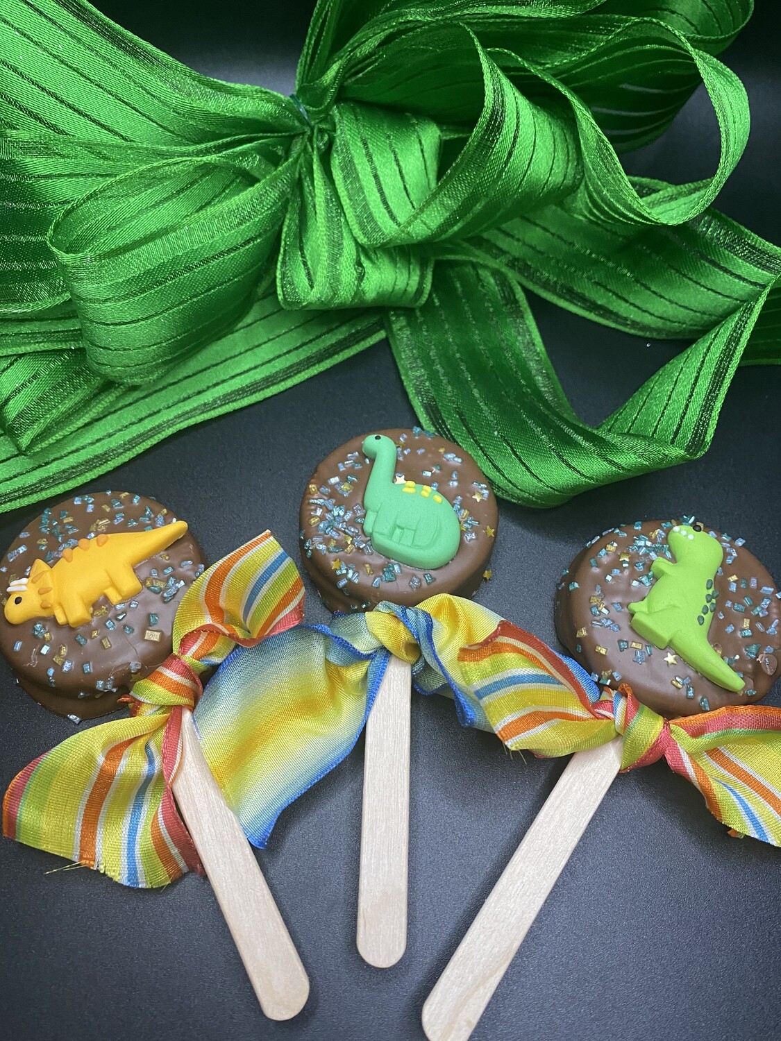 Chocolate-Covered Oreo Pops - Box of 6