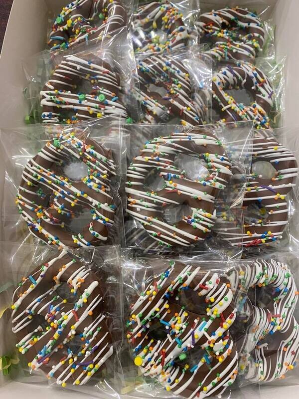Chocolate-Covered Pretzels -  1 Dozen