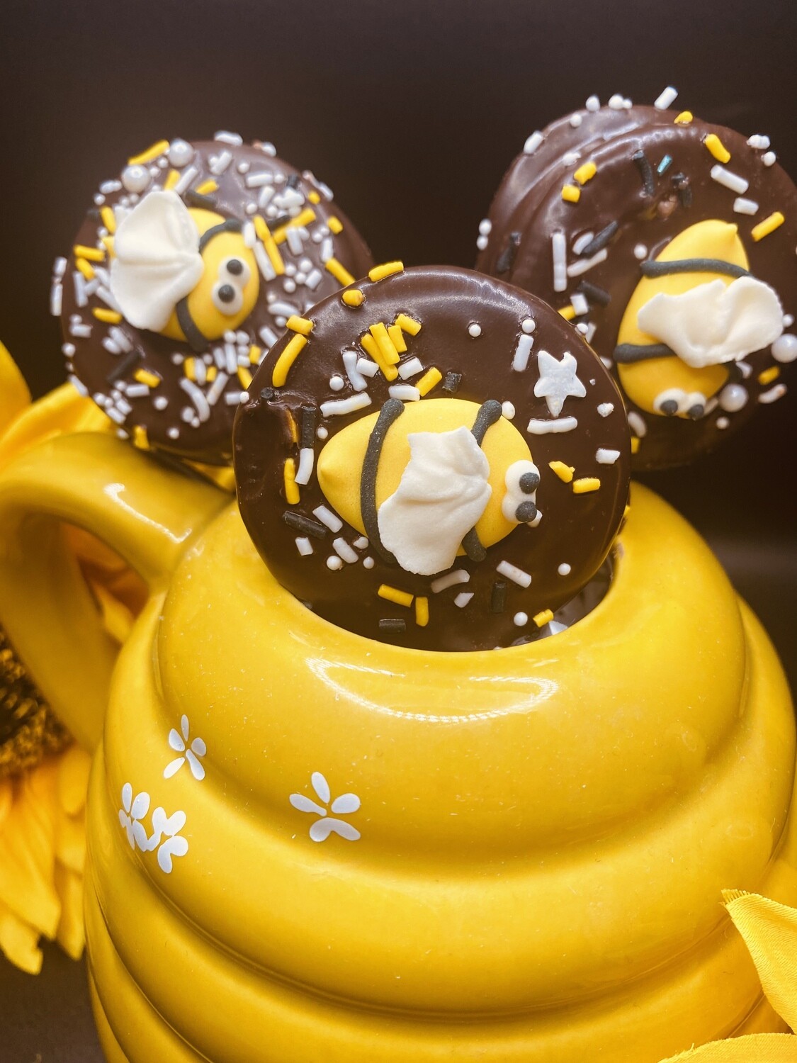 Chocolate-Covered Oreo Pops - Box of 6