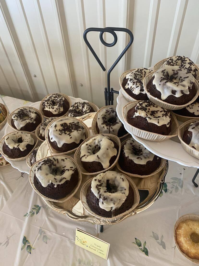 Mini Bundt Cakes - Box of 6