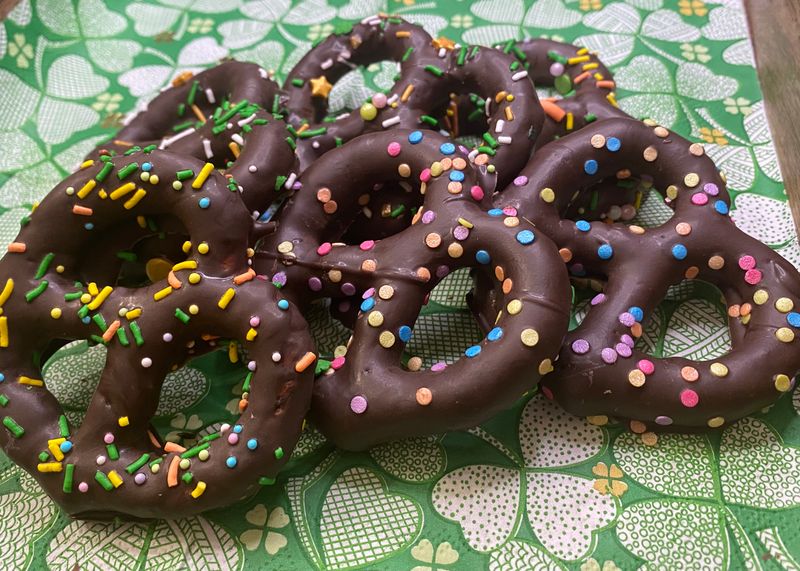 Chocolate-Covered Pretzels -  1 Dozen