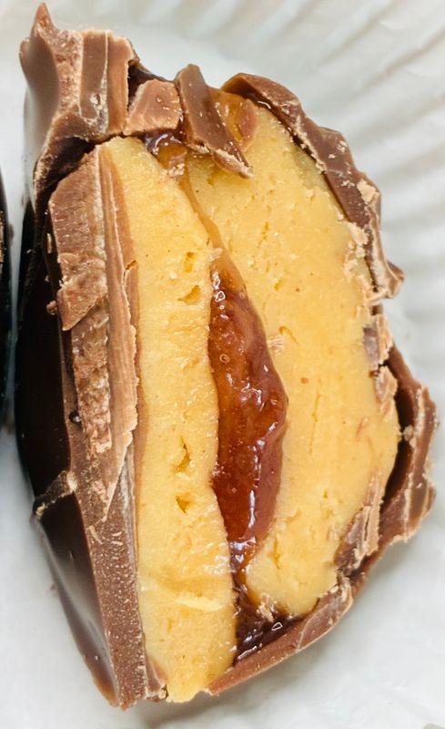 Peanut Butter &amp; Jelly Truffles - 1 Dozen