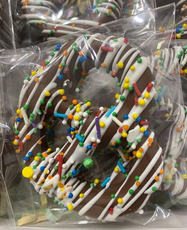 Chocolate-Covered Pretzels -  1 Dozen