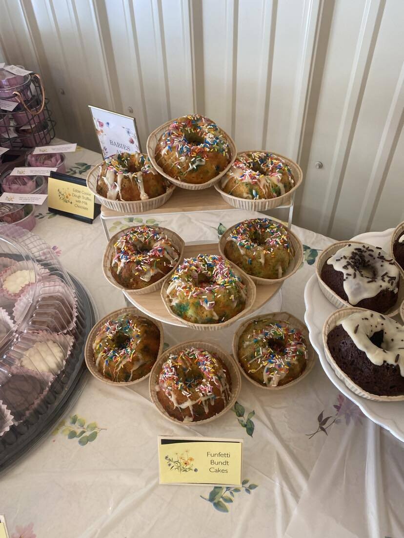 Mini Bundt Cakes - Box of 4