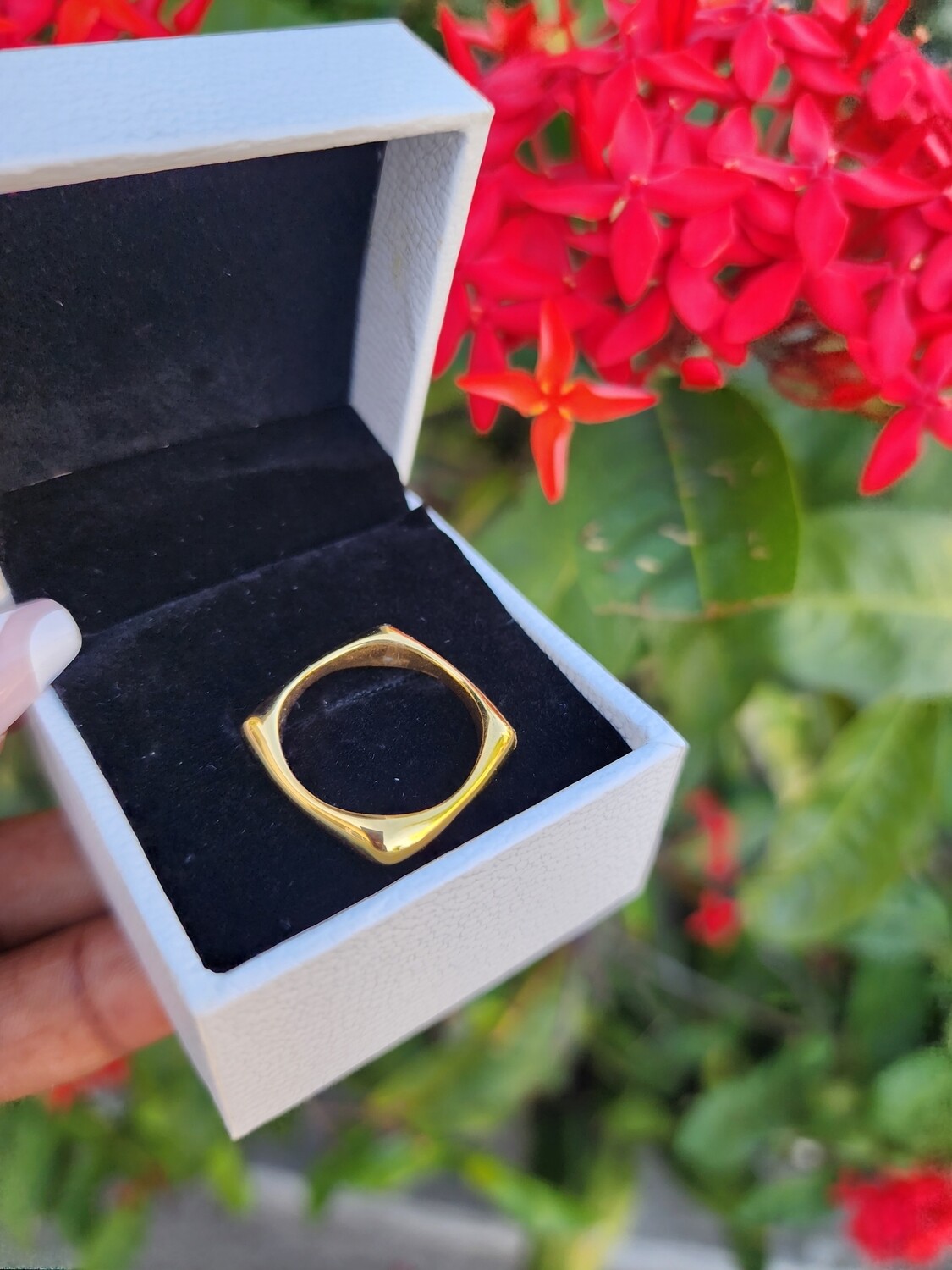 Irregular geometric square ring SIZE 8