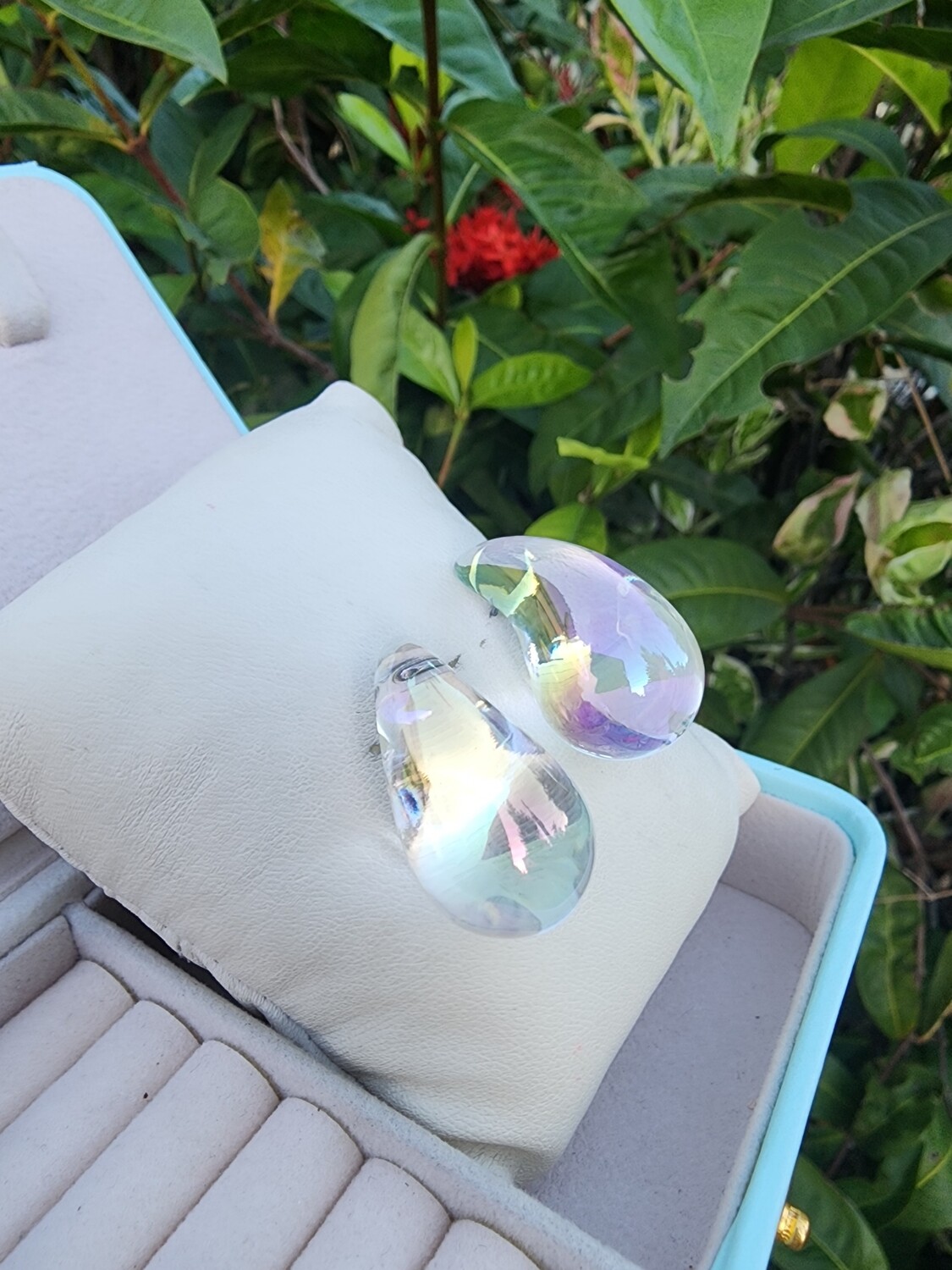 Iridescent clear teardrop earring