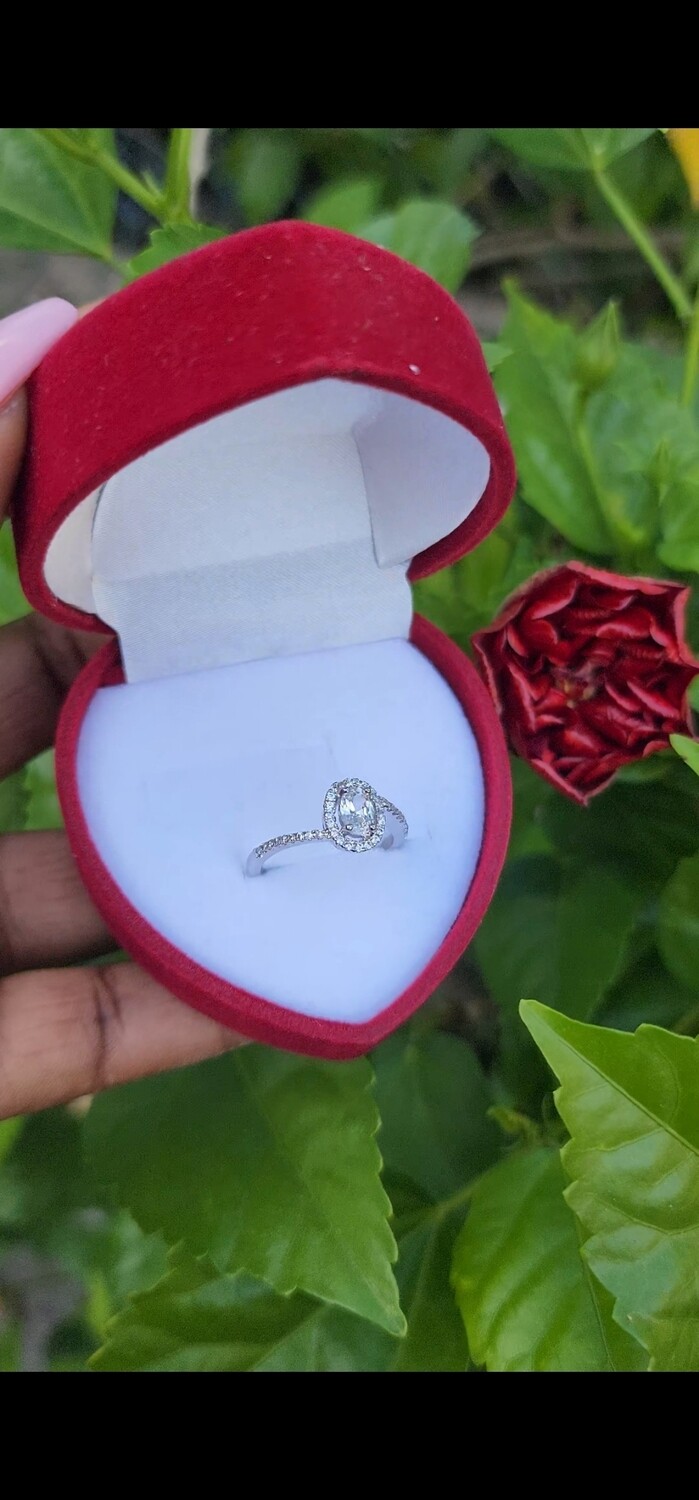 Oval cut princess stainless steel ring. SIZE 6