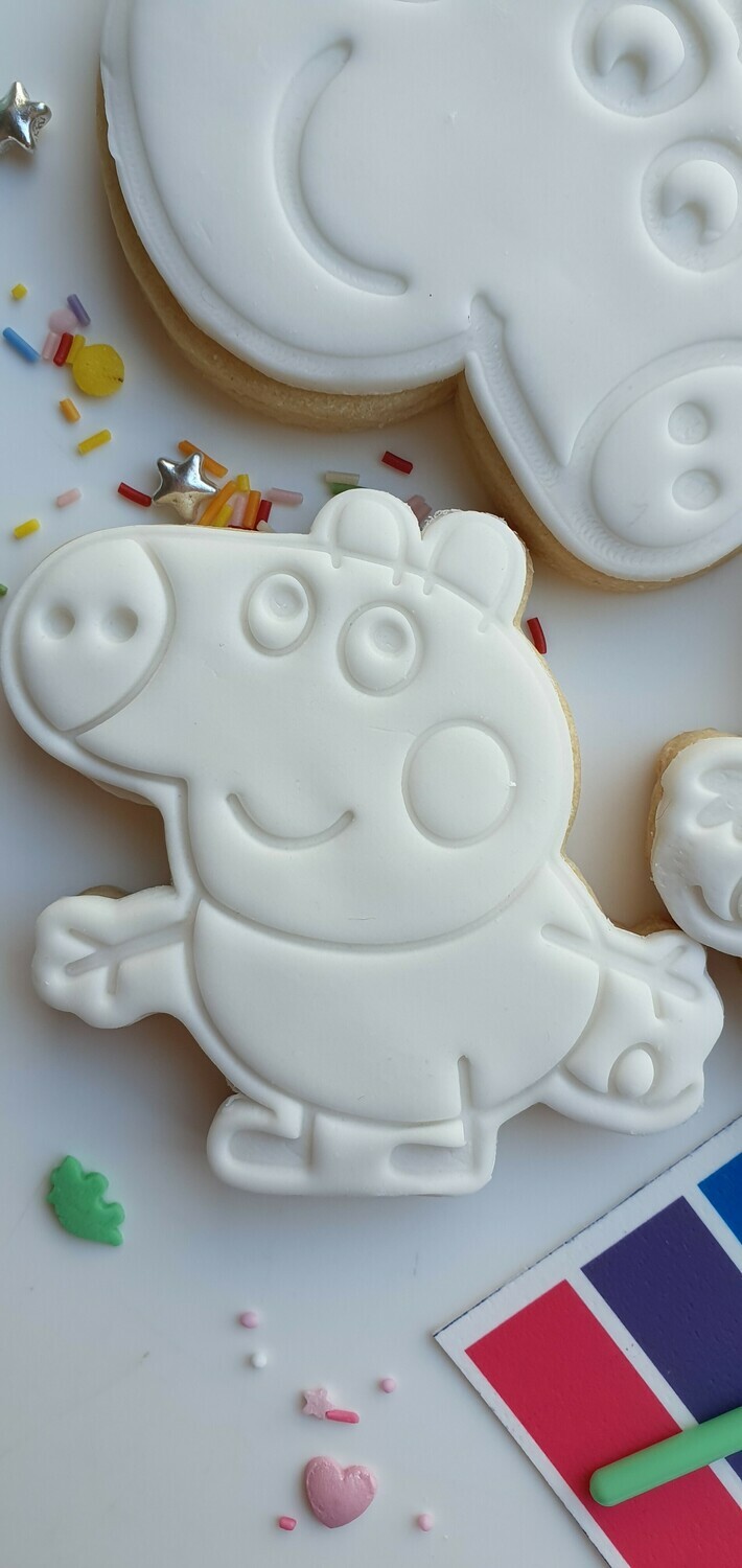 Peppa Pig - Colour Your Own