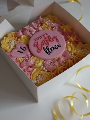 Mini Celebration Traybake